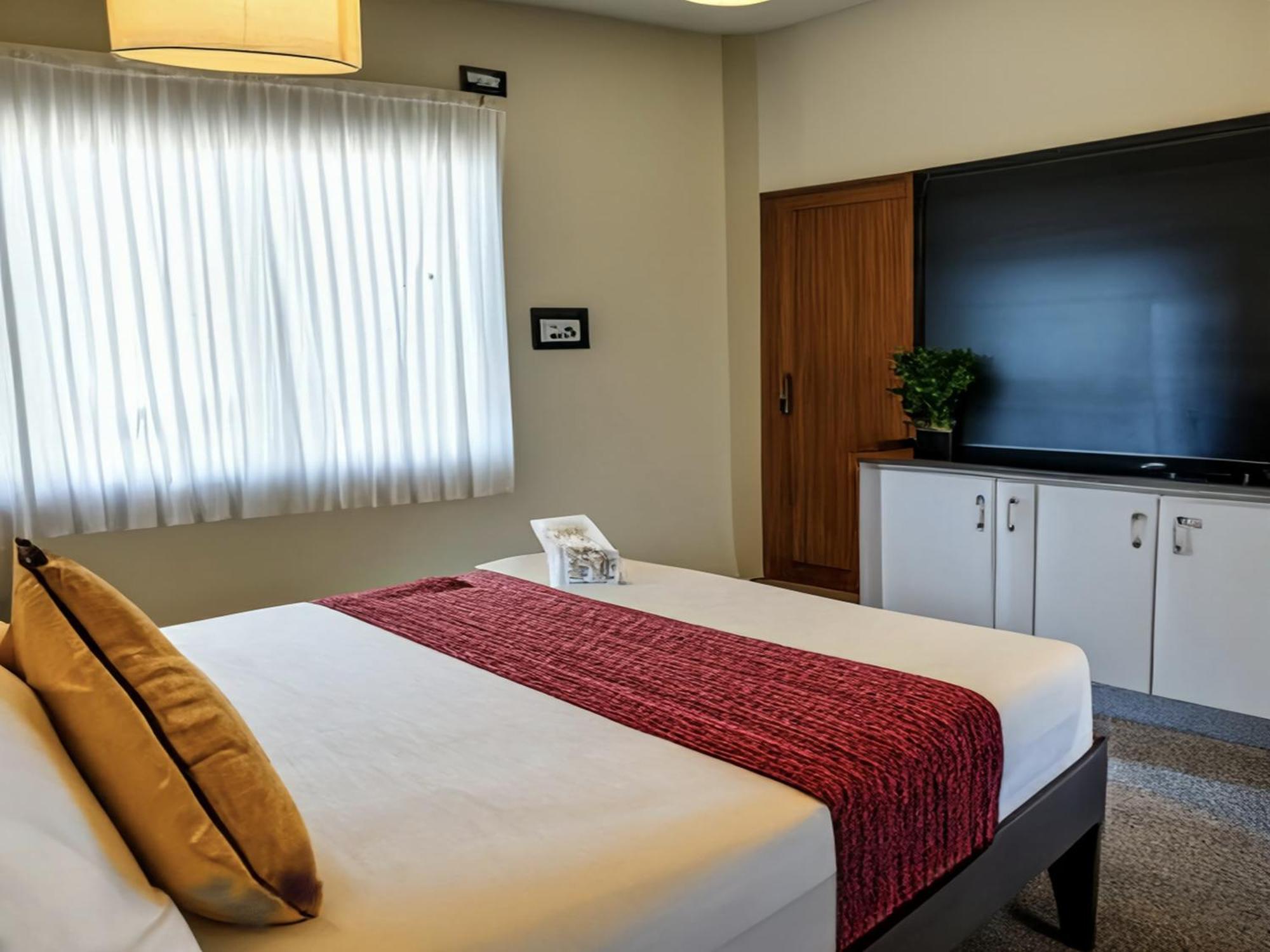 Athma Aruna Residency - Mountain View Rooms Tiruvannamalai Bagian luar foto